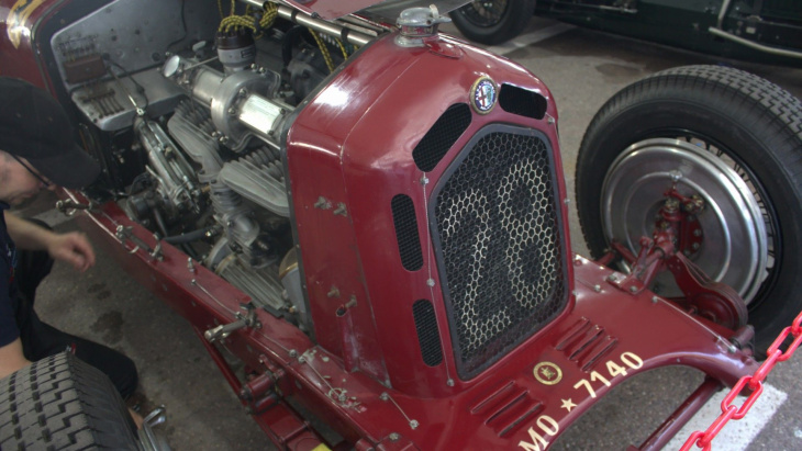 91 ans après, le moteur de cette alfa romeo rugit toujours : les photos