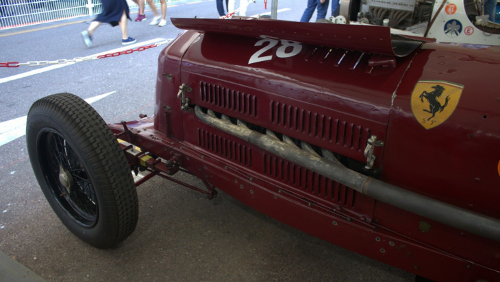 91 ans après, le moteur de cette alfa romeo rugit toujours : les photos