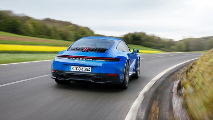 nouveauté, sportives, cabriolets, coupés, porsche, porsche 911 restylée : elle se modernise mais n’en oublie pas son premier amour !