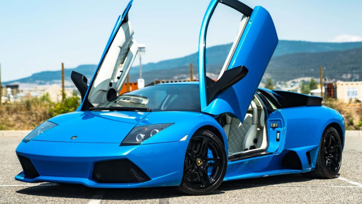 la lamborghini murcielago en boîte méca existe toujours, mais elle coûte plus de 900 000 €