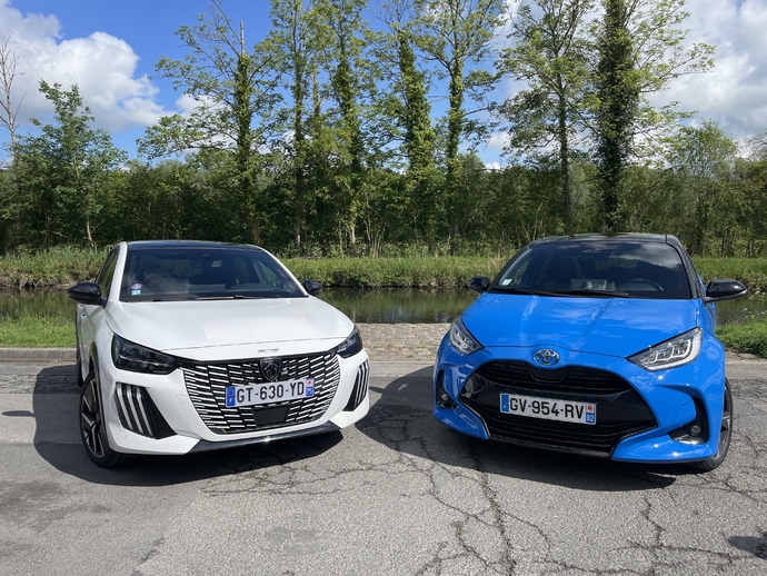 L'hybridation de la Peugeot 208 vaut-elle celle de la Toyota Yaris ?