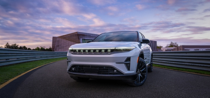 jeep présente son suv 100% électrique de 600 chevaux