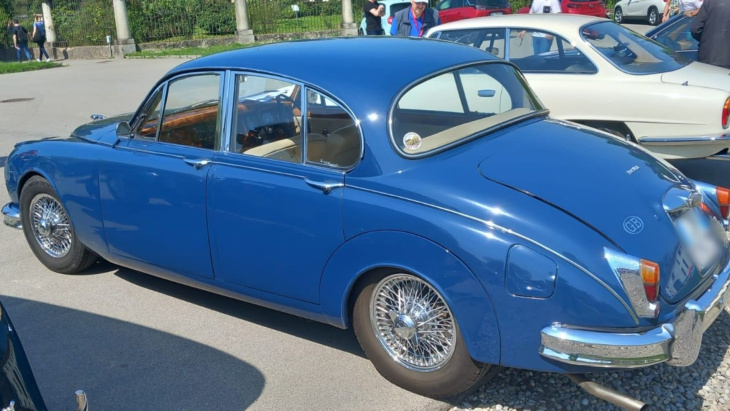 ce bijou a 65 ans : les photos époustouflantes de la jaguar mark ii