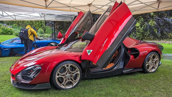 on a vu l'alfa romeo 33 stradale à la villa d'este