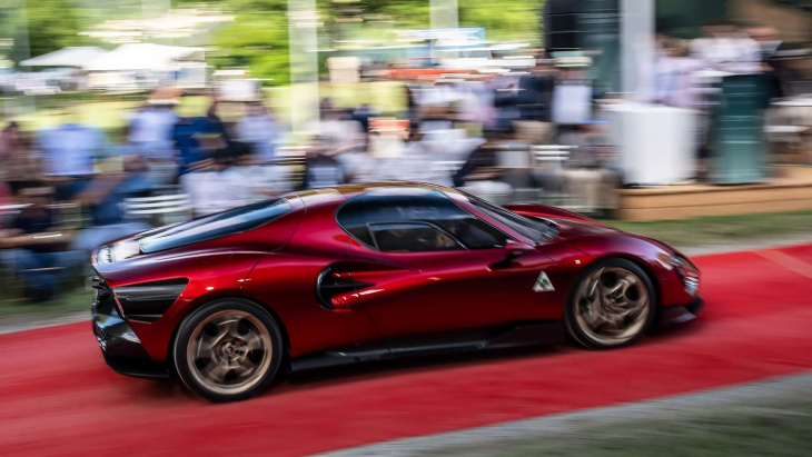 On a vu l'Alfa Romeo 33 Stradale à la Villa d'Este