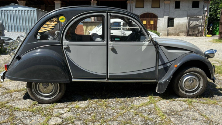 les photos d'une jolie citroën 2cv 6, véritable légende française