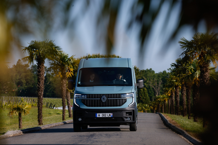 master 4, renault, master, le renault master, maître des grands en électrique et thermique