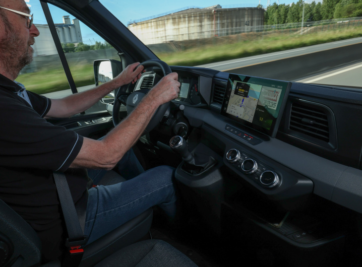 master 4, renault, master, le renault master, maître des grands en électrique et thermique