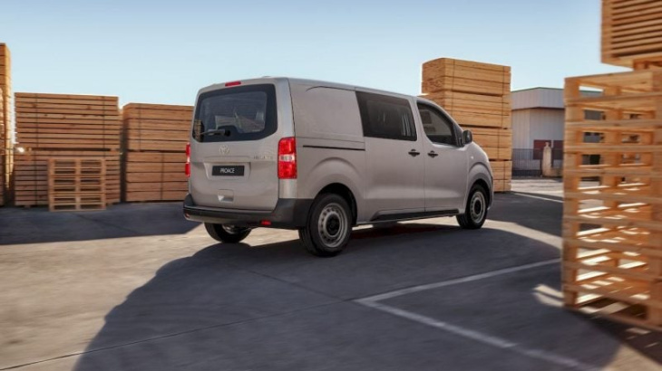 toyota, proace city, toyota proace : baisse des prix et nouveau visage pour le millésime 2024