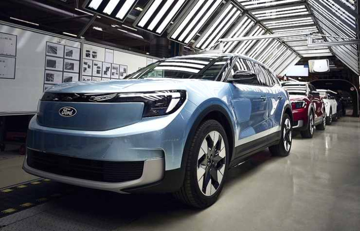 le ford explorer est en production régulière à cologne