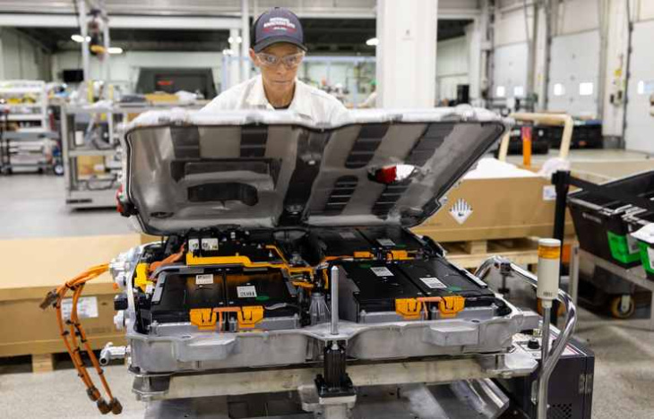 honda a mis en production son cr-v à hydrogène