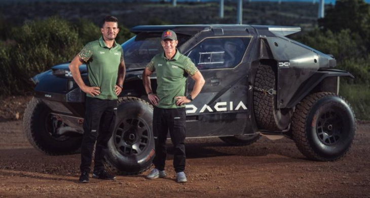 dakar 2025 : sébastien loeb dithyrambique après ses premiers tests avec dacia