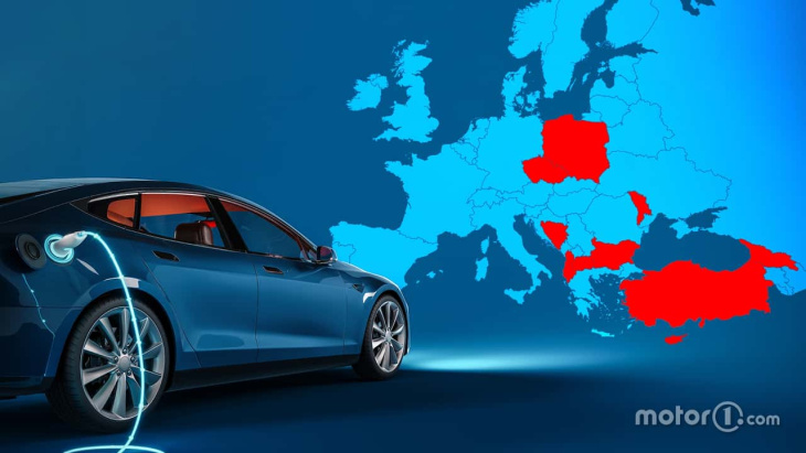 quels sont les pays d'europe qui comptent le moins de voitures électriques ?