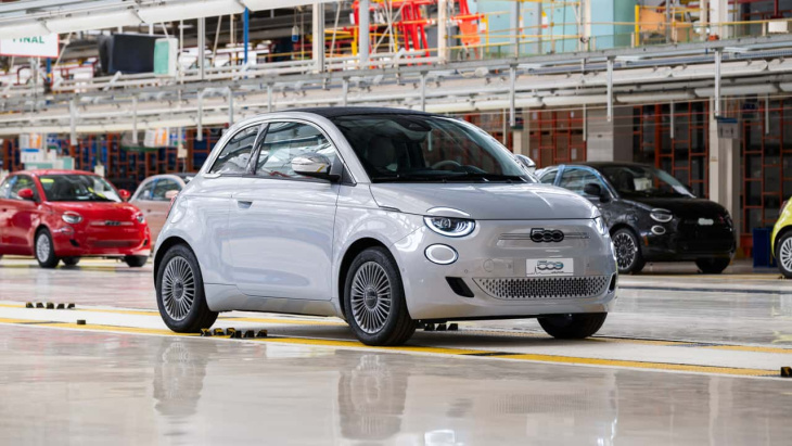 fiat présente une nouvelle édition spéciale pour l'italie : la 500e mirafiori