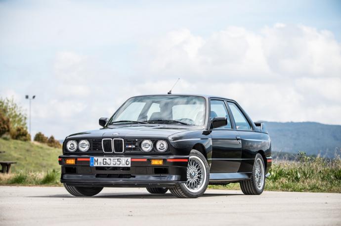 youngtimer, berlines, coupés, cabriolets, sportives, bmw m3 : est-ce la meilleure sportive de tous les temps ?