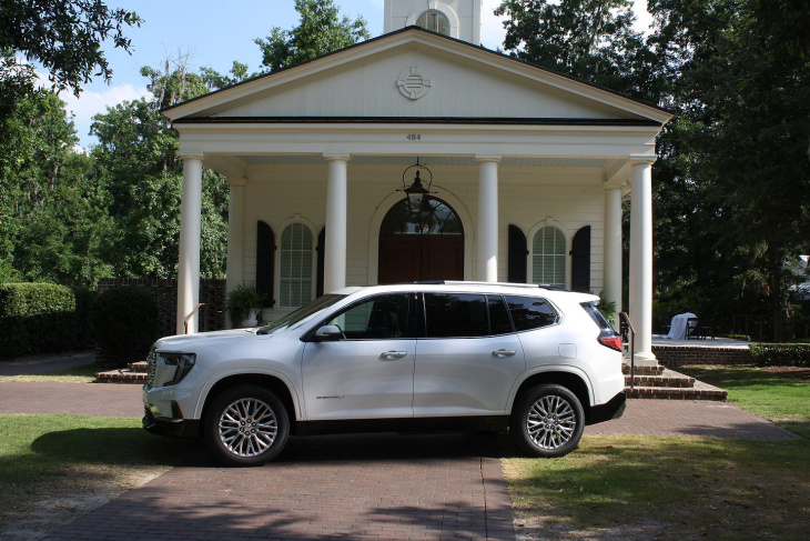 premier essai routier gmc acadia 2024: second souffle