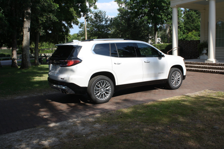 premier essai routier gmc acadia 2024: second souffle