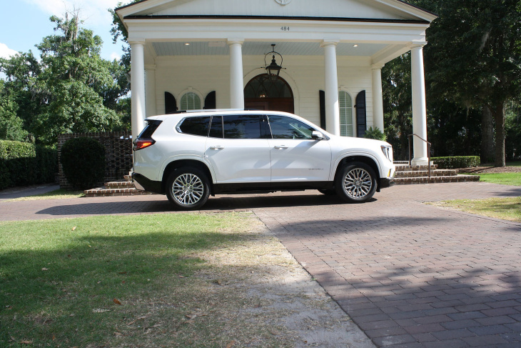 premier essai routier gmc acadia 2024: second souffle