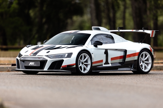 ABT XGT : une Audi R8 de course homologuée pour la route !