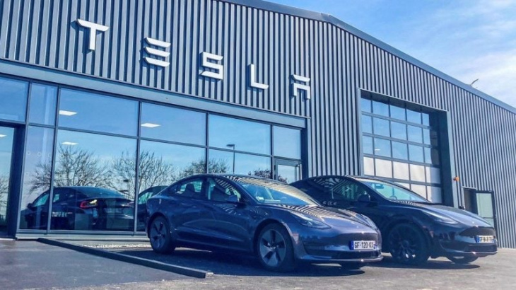 la chute de valeur des modèles tesla d'occasion : attention, matière risquée !