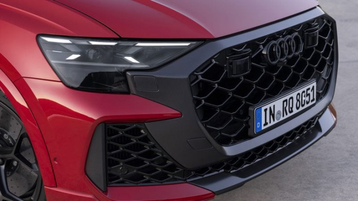 audi, audi rs q8 : un restylage et une version performance au menu