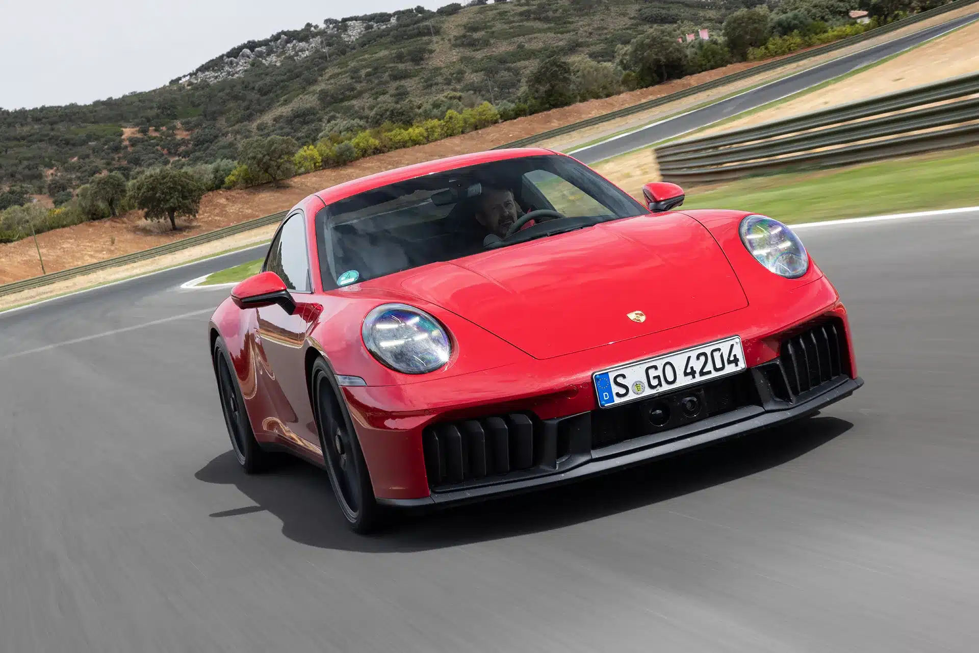 essai porsche 911 gts t-hybrid (2024) : révolution masquée