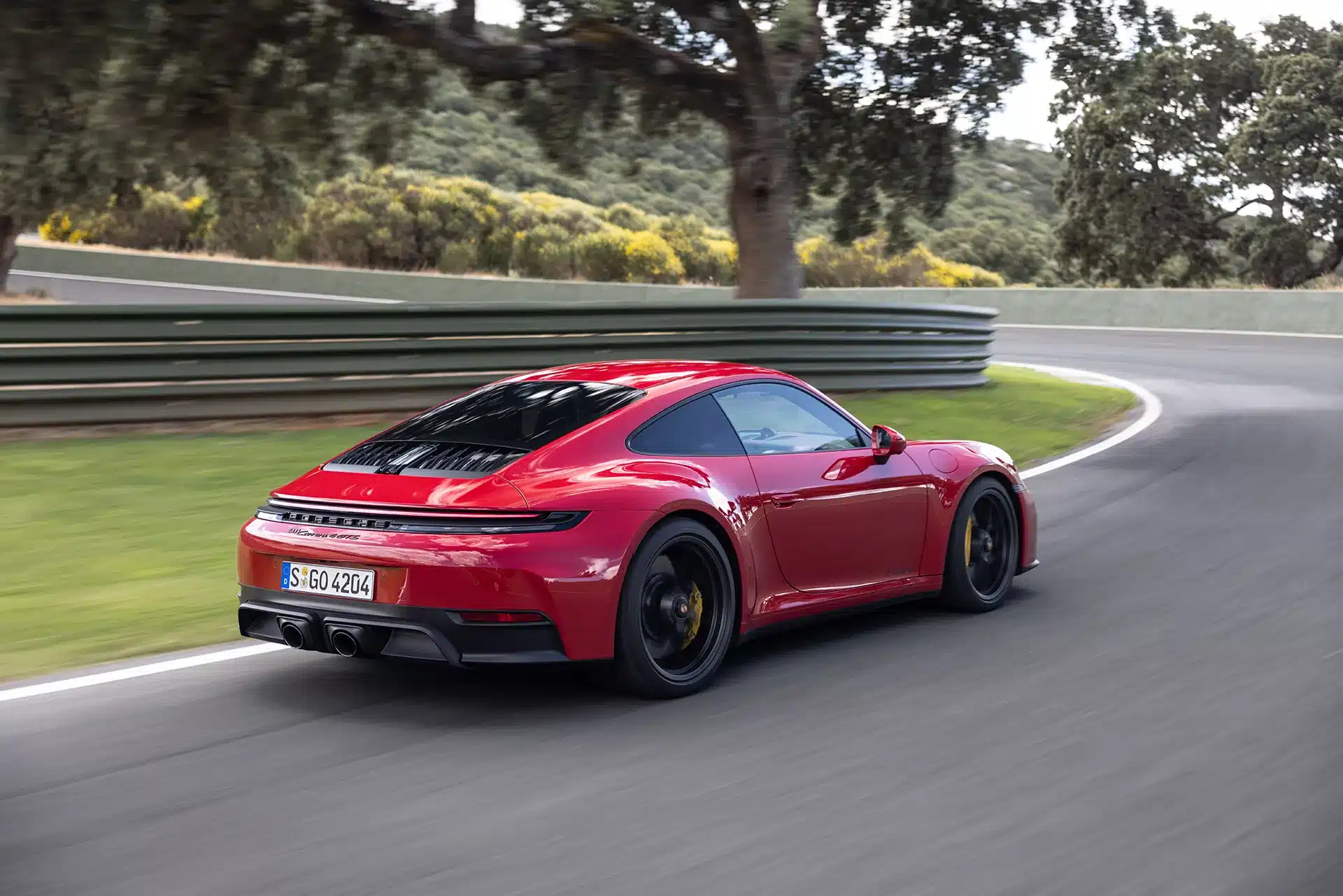 essai porsche 911 gts t-hybrid (2024) : révolution masquée