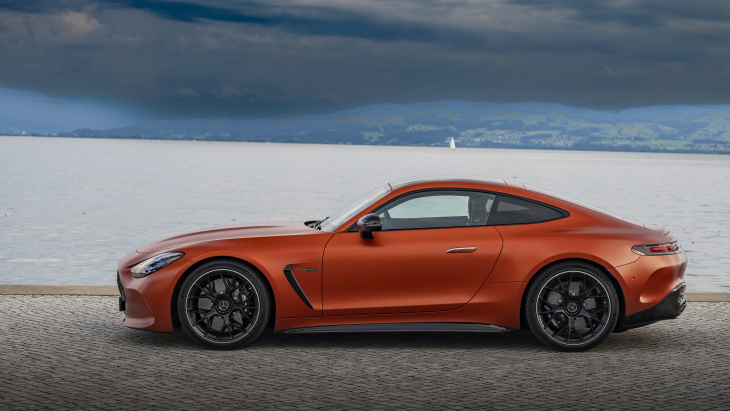 gt 2, mercedes-amg, android, la nouvelle mercedes-amg gt est une voiture de rêve qui change de genre