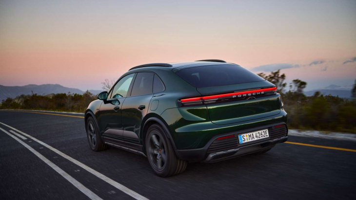 porsche lance des versions du macan plus puissantes et à propulsion intégrale