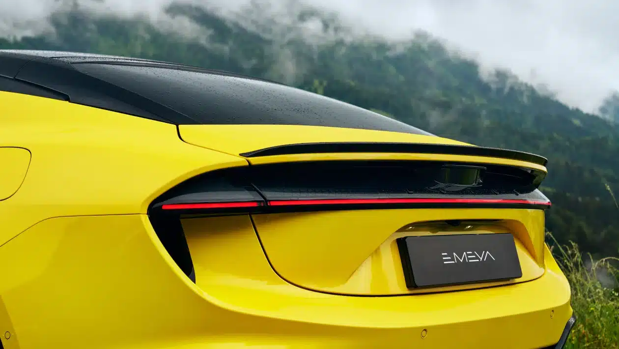 essai lotus emeya (2024) :  la meilleure rivale du porsche taycan