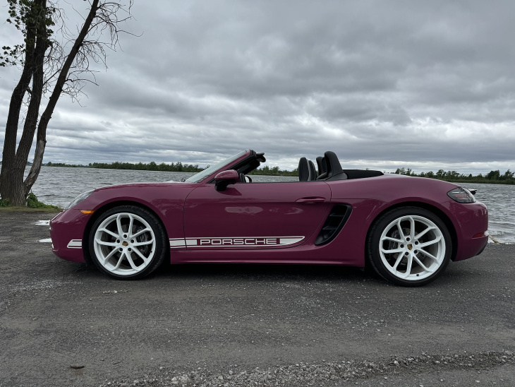 essai routier porsche 718 boxster 2024 : pour le simple plaisir de conduire