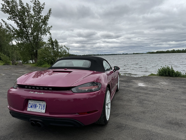 essai routier porsche 718 boxster 2024 : pour le simple plaisir de conduire