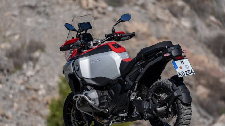 bmw gs adventure 2024 : toutes les infos, toutes les photos