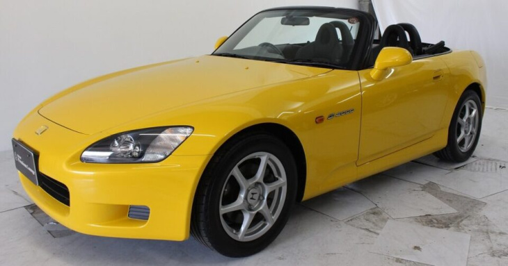 Il est facile de comprendre pourquoi cette S2000 est affichée plus de 100 000 euros