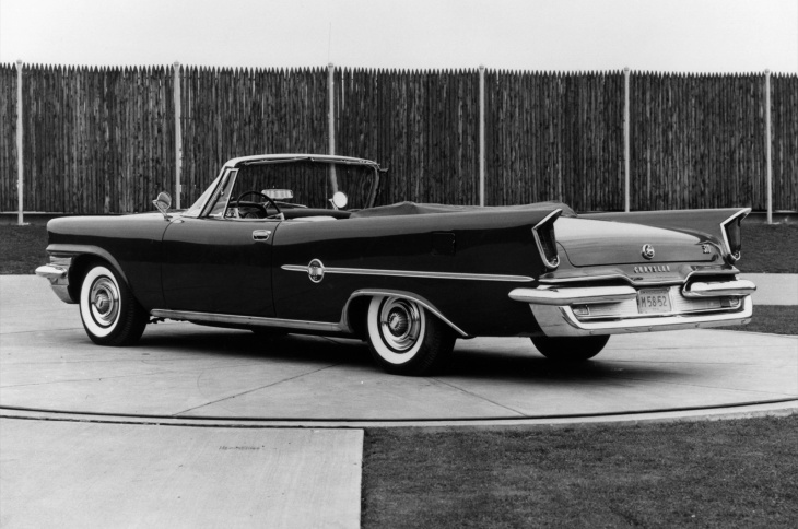 20 voitures classiques de la série lettre de chrysler