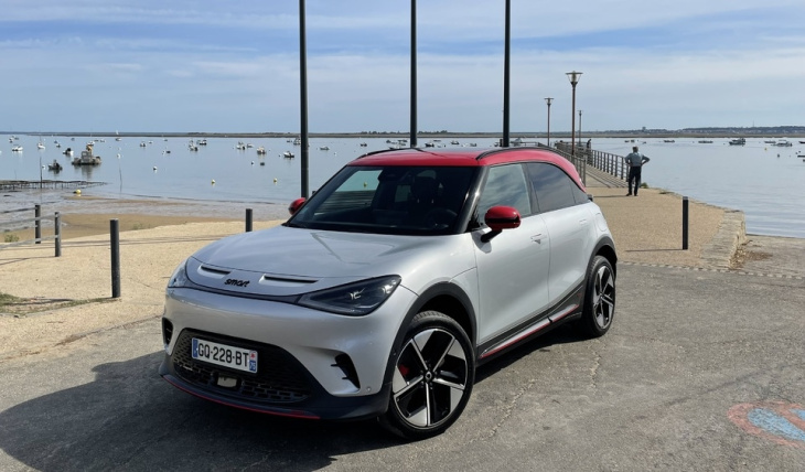 voitures électriques, le salon de l'automobile électrique, testez gratuitement une quinzaine d'électriques