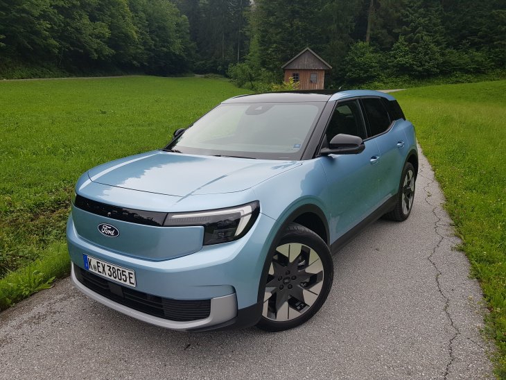 voitures électriques, le salon de l'automobile électrique, testez gratuitement une quinzaine d'électriques