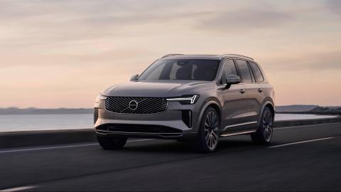 Volvo revoit à son tour ses ambitions électriques