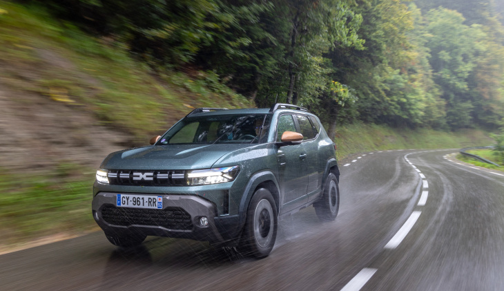 duster 3, dacia, duster, le dacia duster 4x4 reste seul sur le toit du monde