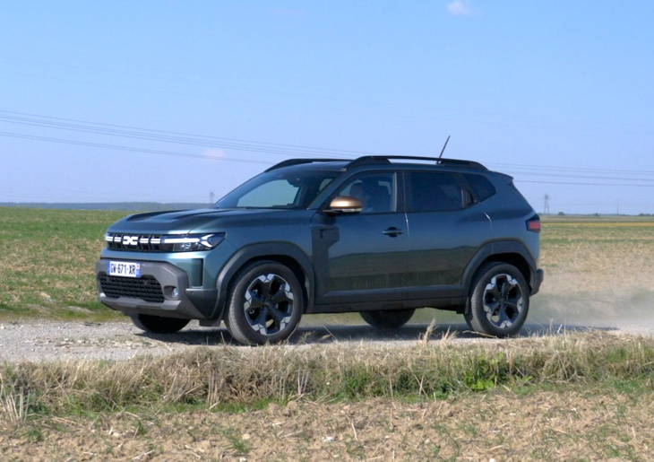 nouvelle finition, symbioz, renault, duster 3, dacia, duster, android, comparatif : qu'apporte le nouveau renault symbioz par rapport au dacia duster ?