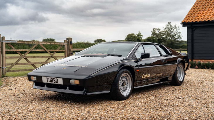 cette rare lotus esprit turbo est dotée d'une technologie expérimentale de f1