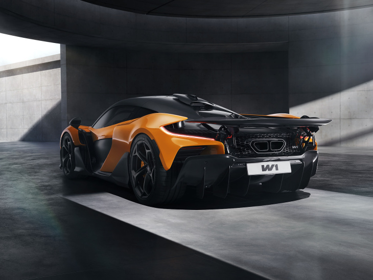 la nouvelle mclaren w1 est un supercar hybride de 1275 ps et la plus rapide de l’histoire de la marque