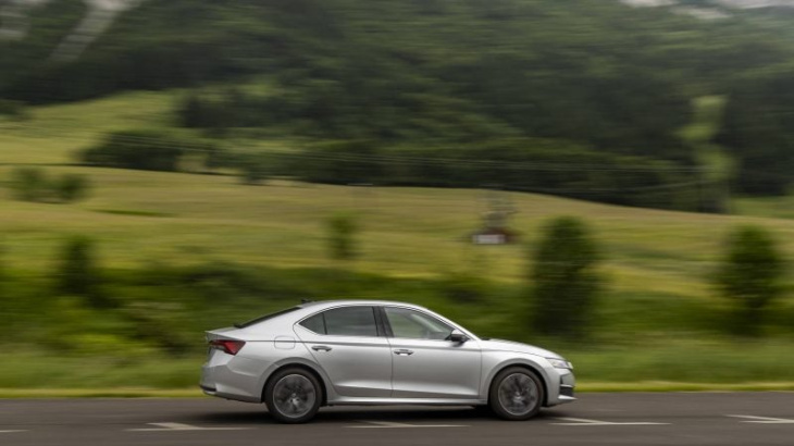 skoda, octavia, essai skoda octavia tdi 150 : au volant de la berline diesel aux 1000 km d’autonomie