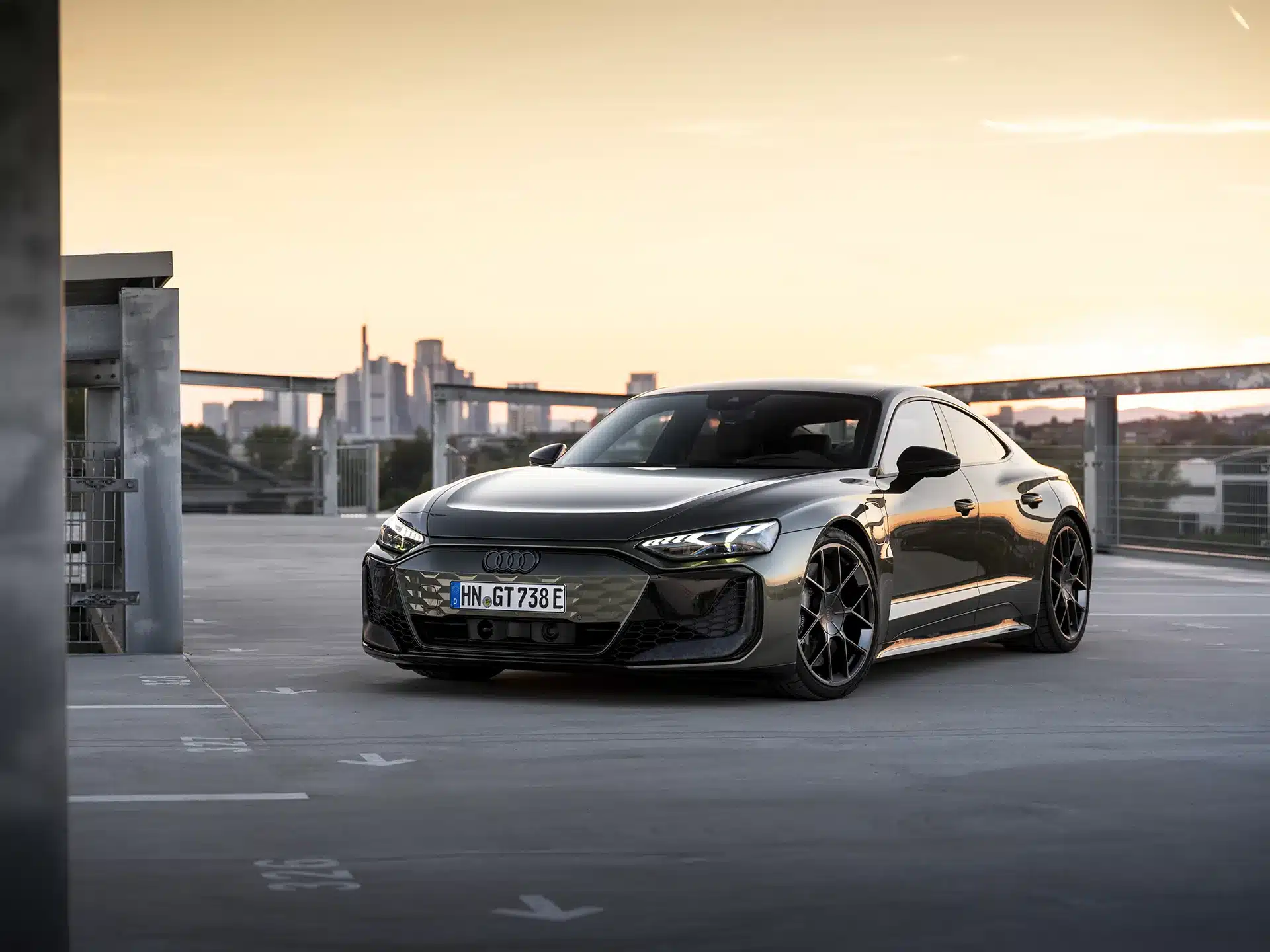 essai nouvelle audi rs e-tron gt performance : atomic flying carpet