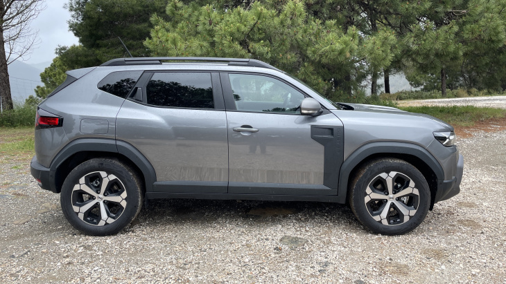 bigster, dacia, mondial auto 2024, nouveau dacia bigster : bien plus qu'un duster rallongé !