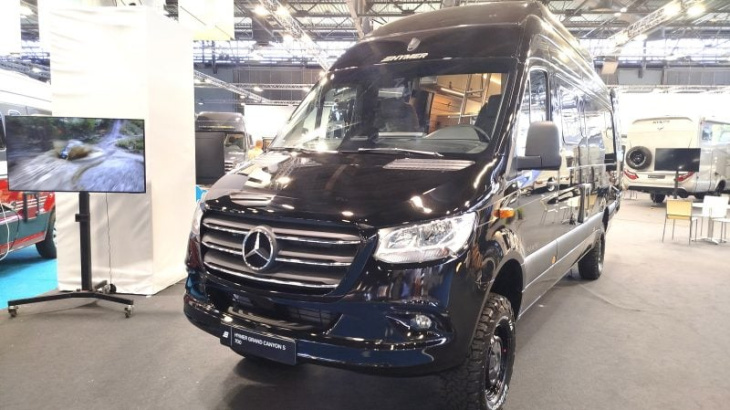 nouveau hymer grand canyon s 700 (salon vdl 2025) : le fourgon tellement classe de 7 mètres et 170 ch sur mercedes sprinter