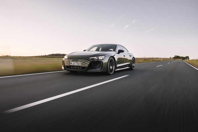 L'e-Tron GT restylée devient le modèle Audi le plus puissant jamais commercialisé