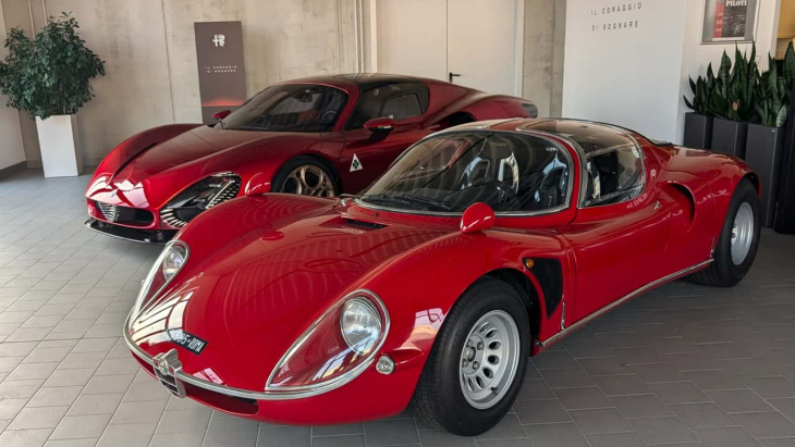 alfa romeo 33 stradale : comparons l'ancienne et la nouvelle