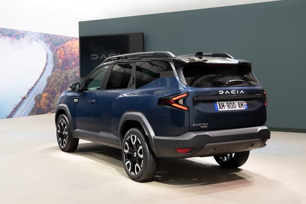 dacia bigster: un suv plus familial pour faire grandir la marque en forme du groupe renault