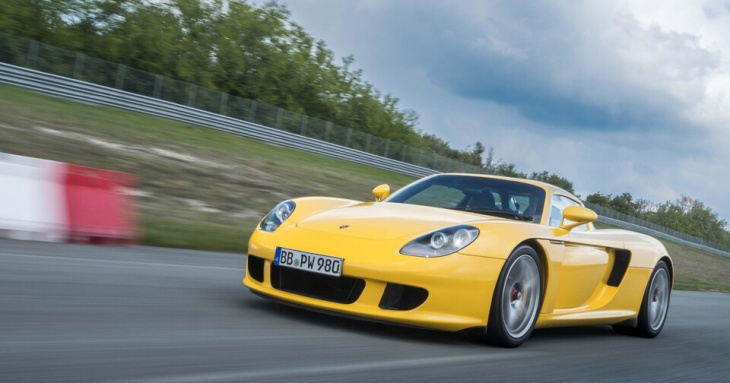 Vingt ans après son apparition, la Porsche Carrera GT s’offre de nouveaux pneus spécifiques